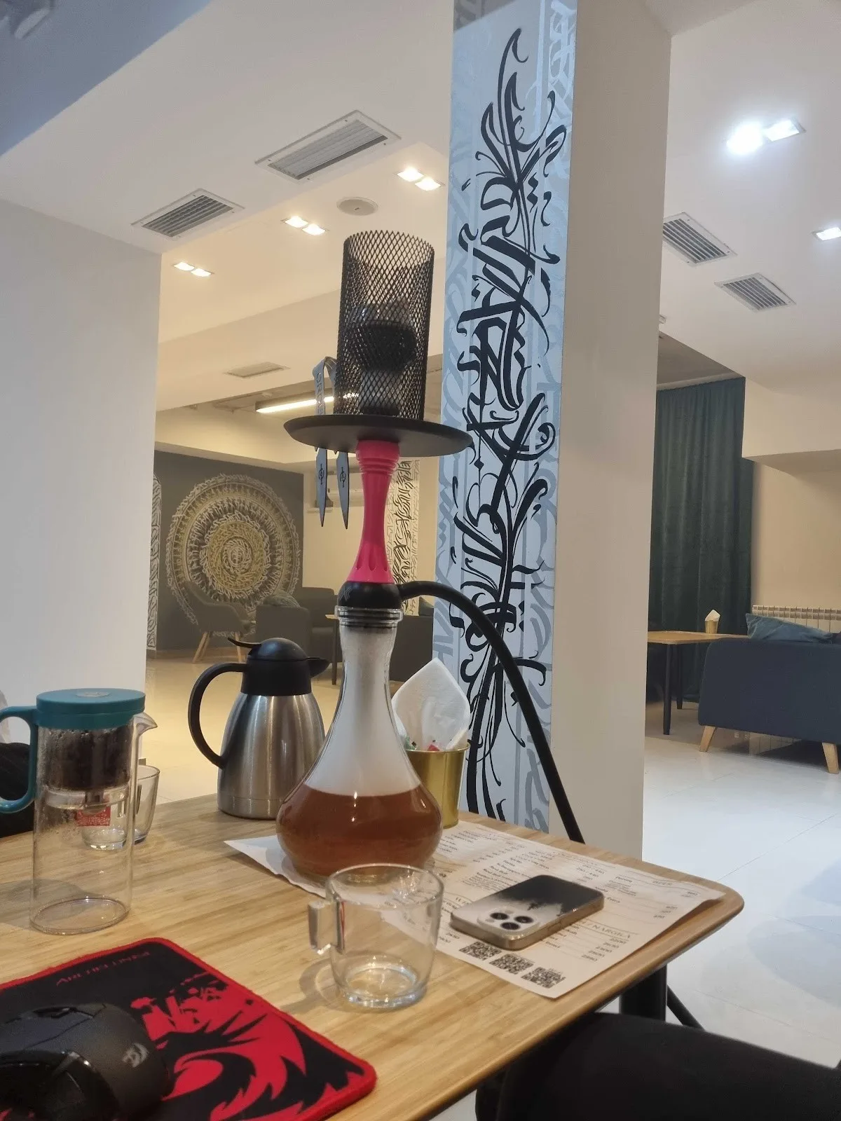 Eloe Lounge Hookah Bar - 4