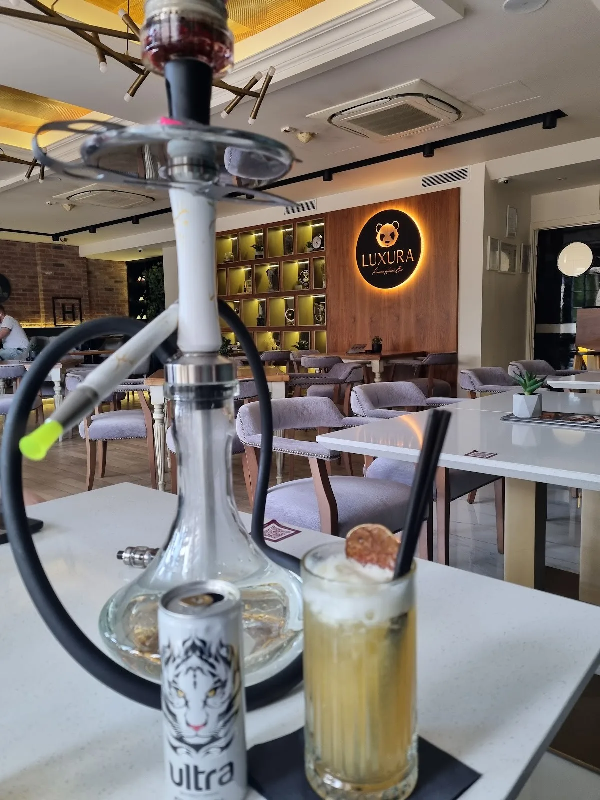 Luxura Bar - 2