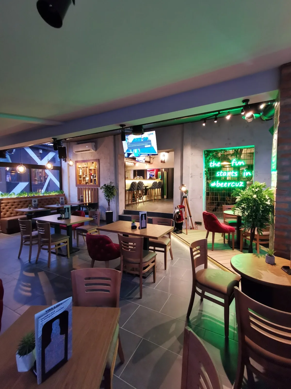Beercuz bar - 2