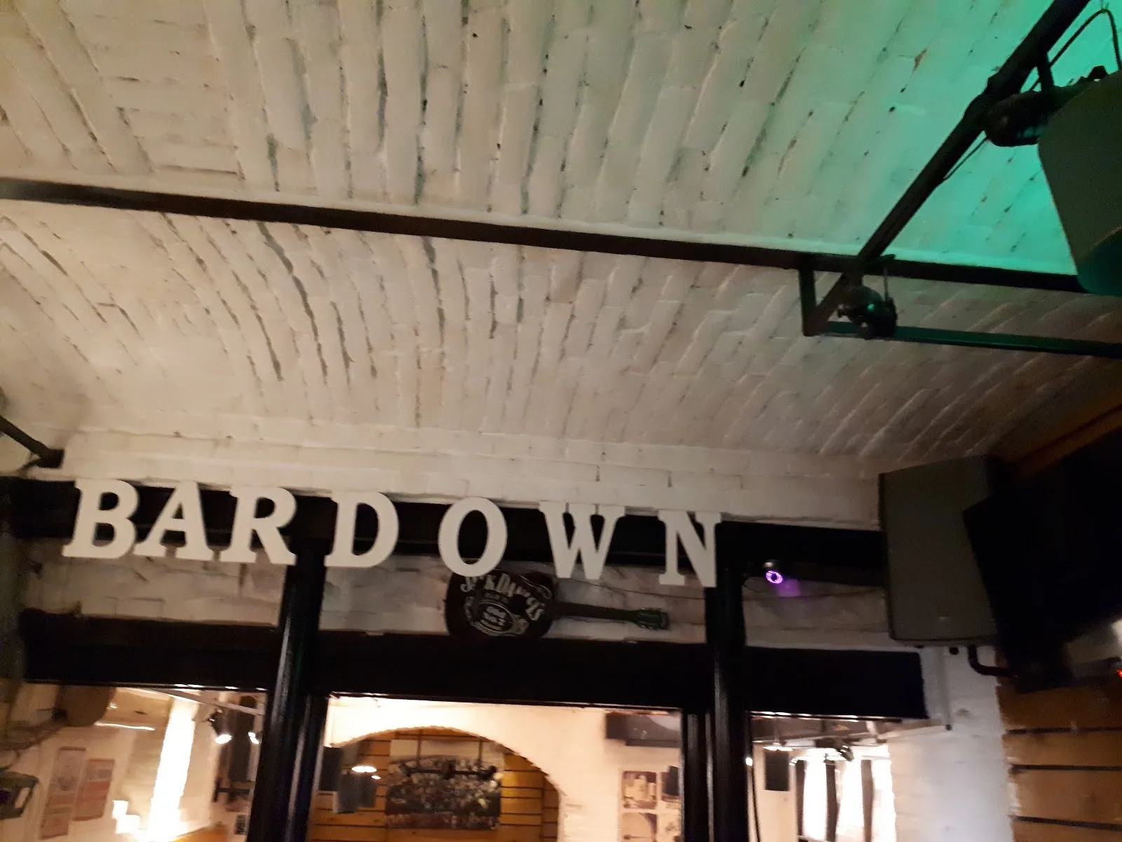 Cafe Bar Down - 2