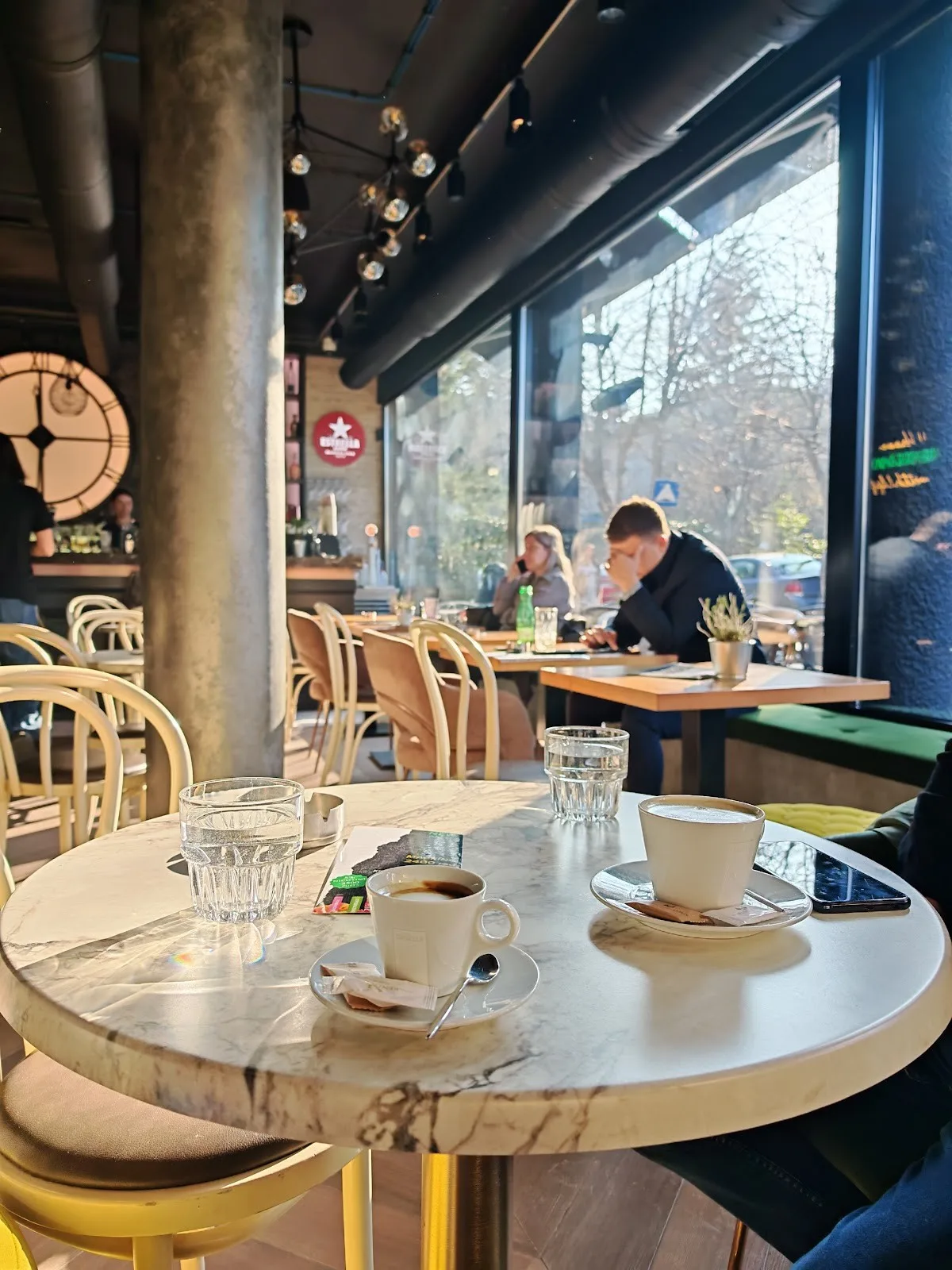 Cafe du Rendez-Vous - 1