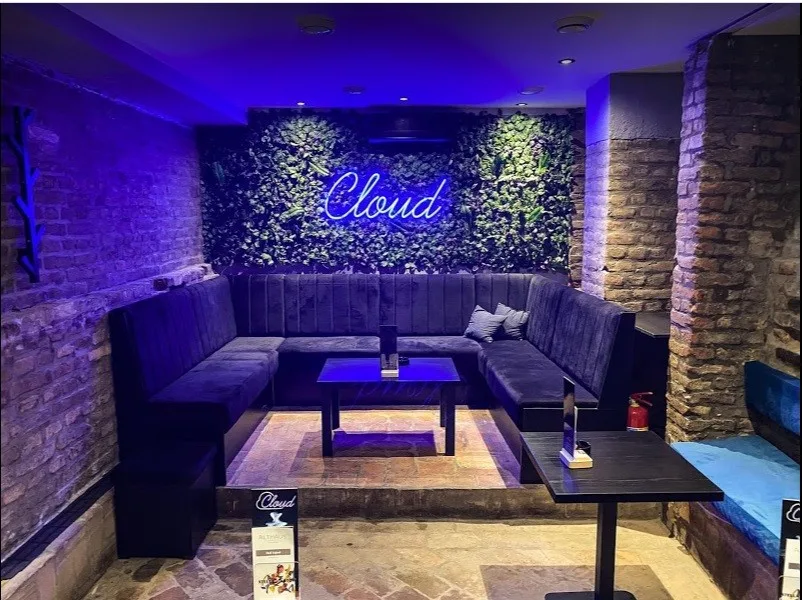 Cloud Shisha Lounge - 1