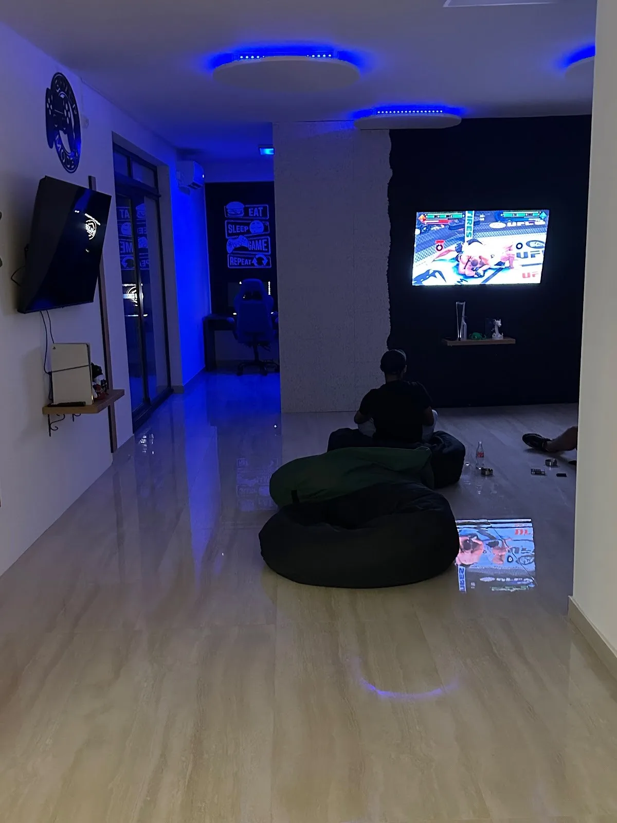 HUB Gaming & Shisha - 3