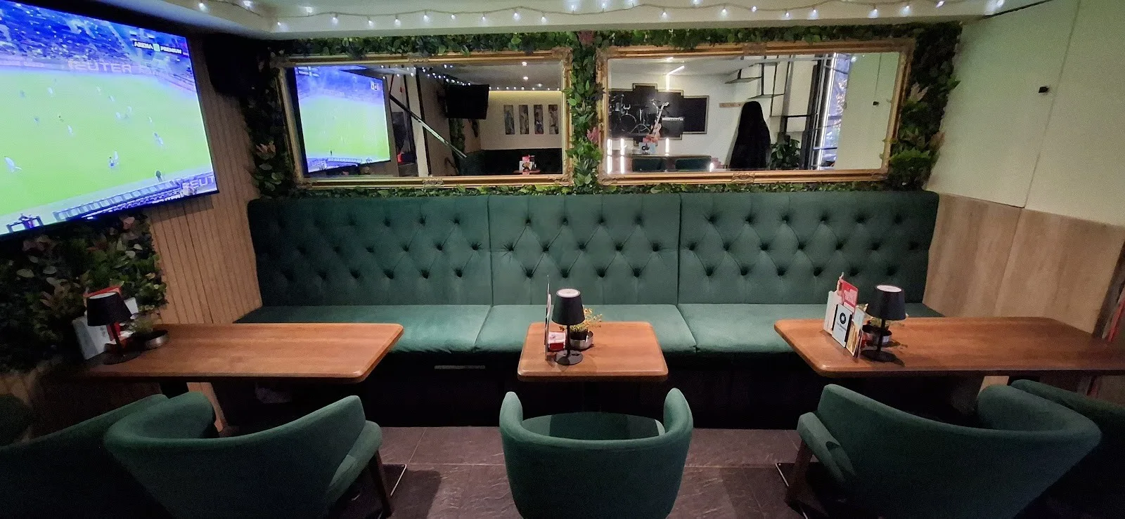 La Musica Cafe Bar - 1