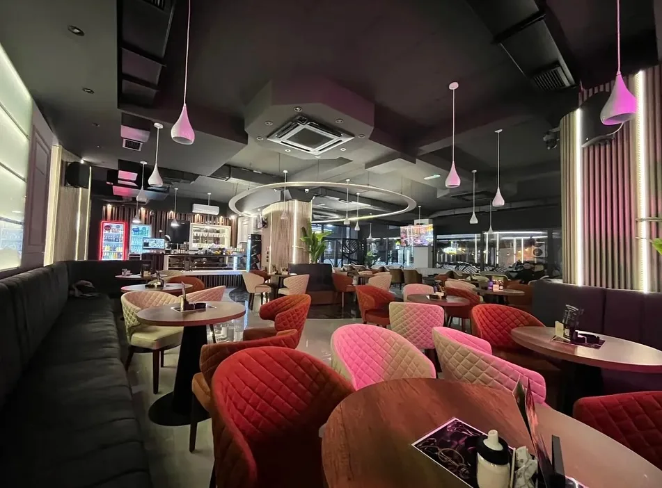 Hidden Shisha Bar - 1